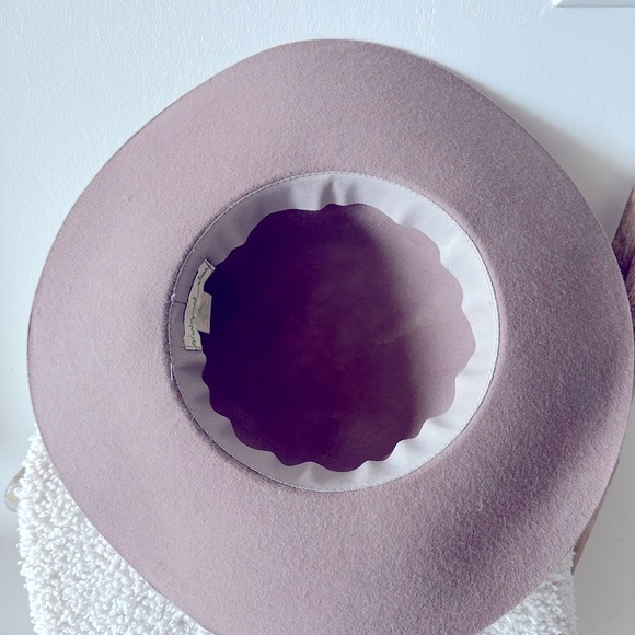 Tan Hat - Picture 3 of 3